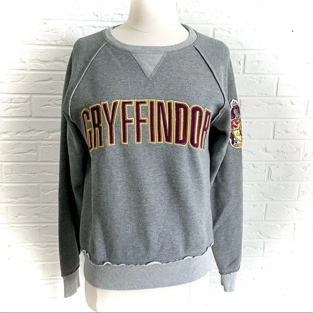 Harry Potter Universal Studios Gryffindor Sweatshirt